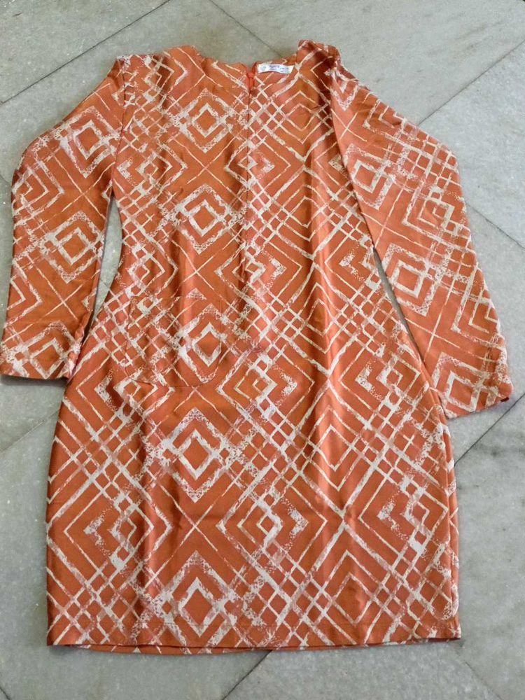 S Size Geometric Print Long Sleeve Mini Kurti