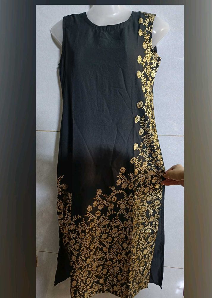Brand New Black Foil Print Sleeveless Long Kurta
