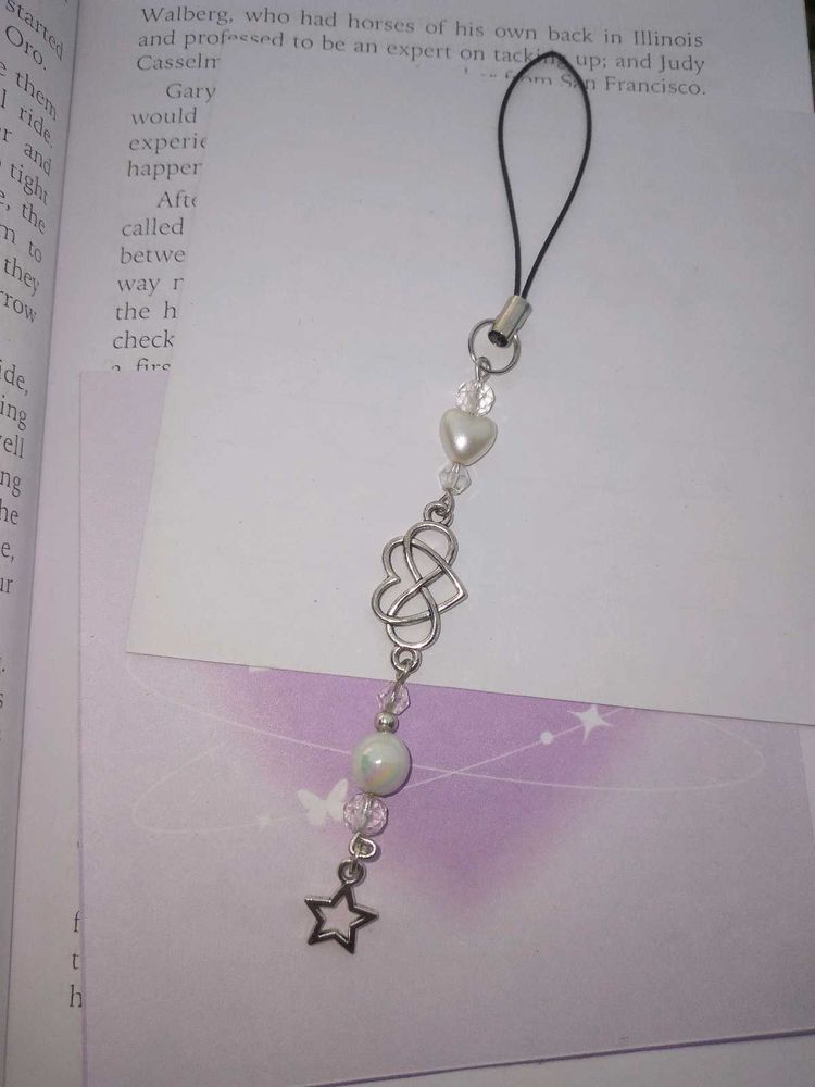 Star🌟 &amp; Pearl Phone Charm