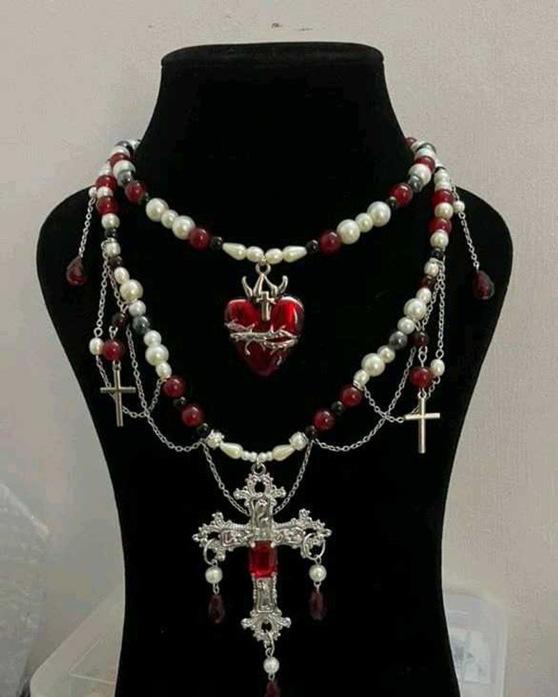 ~`•°Two In One GOTHIC NECKLACE °•