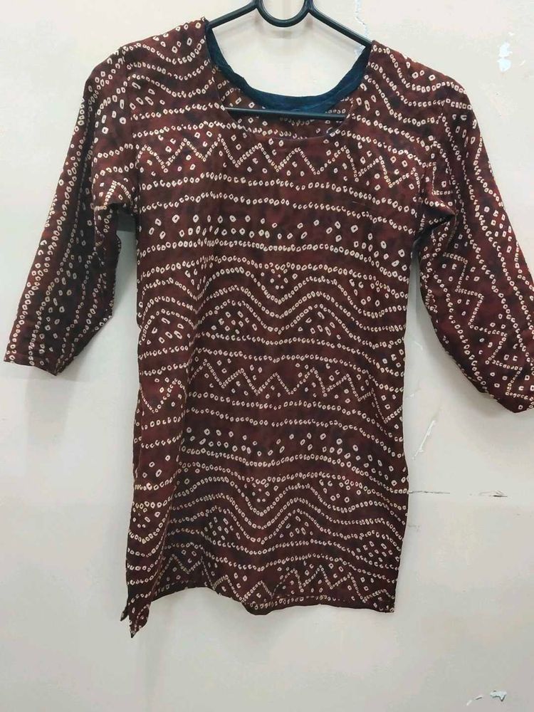 Short Kurti With Handmade Earrings