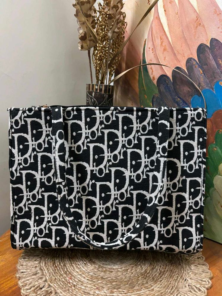 BRAND NEW CHRISTIAN DIOR COPY TOTE