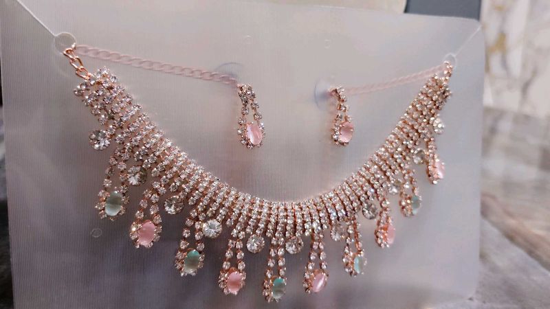Sparkling Pink &amp; Crystal Jewelry Set