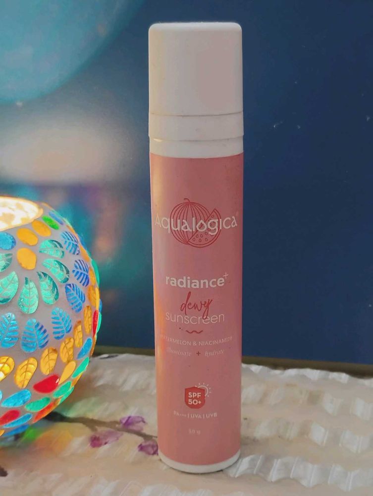 Aqualogica Radiance+ Dewy Sunscreen