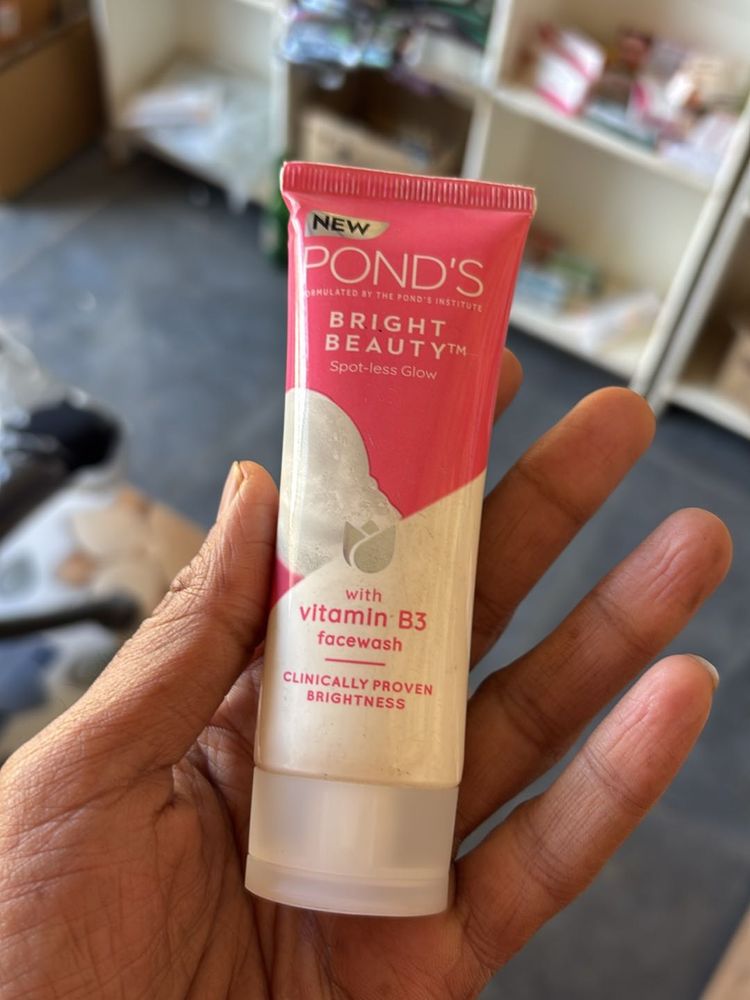 Ponds Bright Beauty