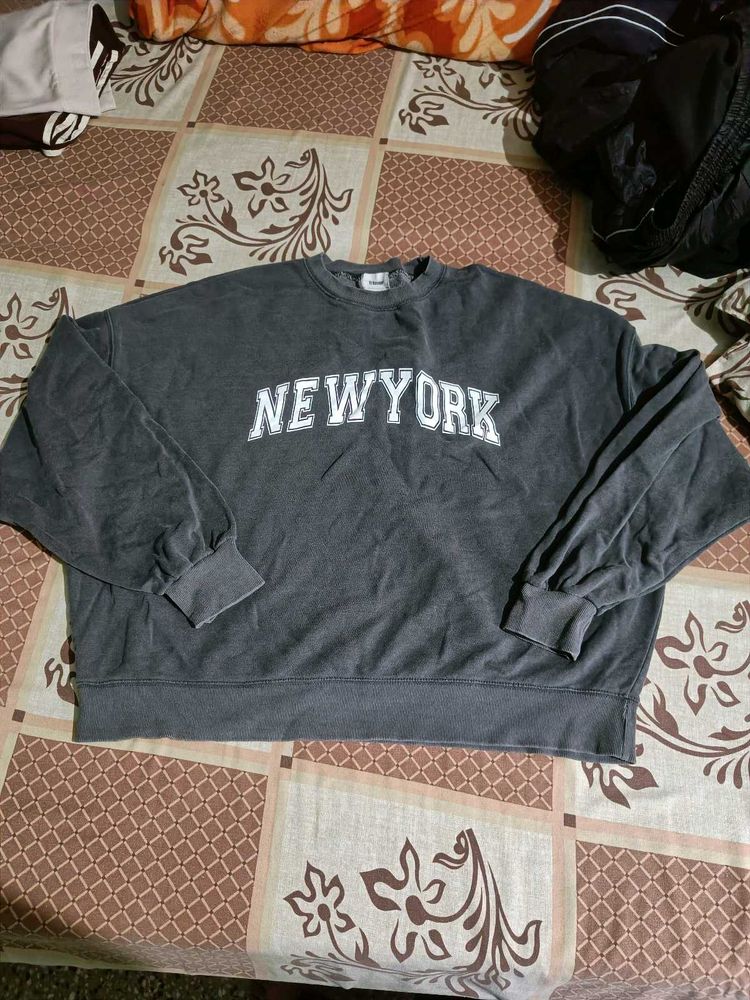 Aesthetic Super Baggy Sweatshirt