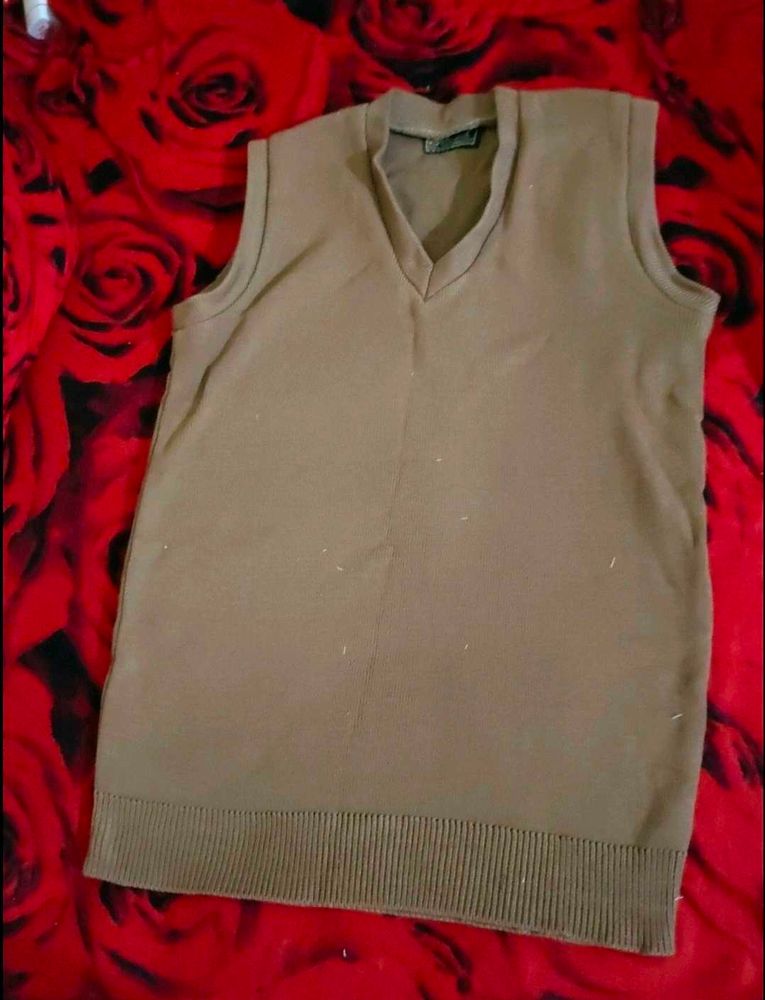 Sleeveless Sweater