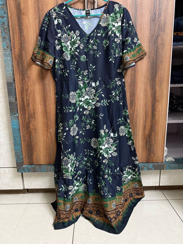 Flower Print Dress.. Totally Unused