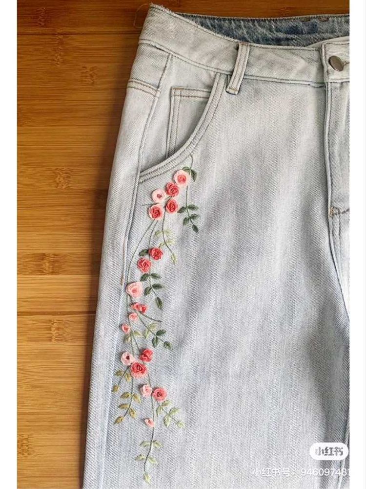 Floral hand Embroidered Light Wash Jeans