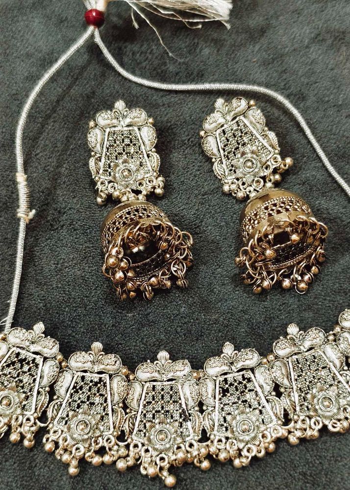 Oxidized Silver Necklace &amp; Earring Set