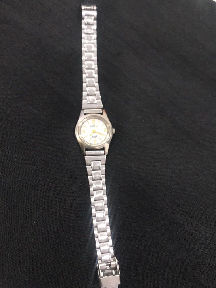 Ladies Watch Simple Design