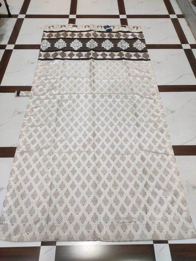 1 Curtain 7ft