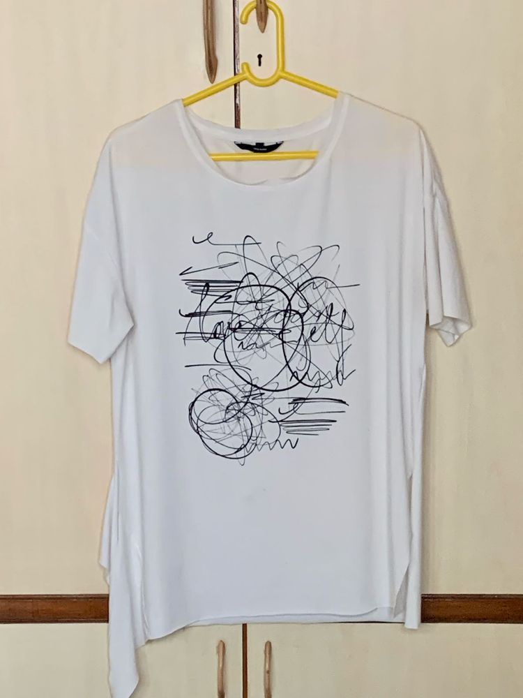 Vero Moda Unique Graphic Tee