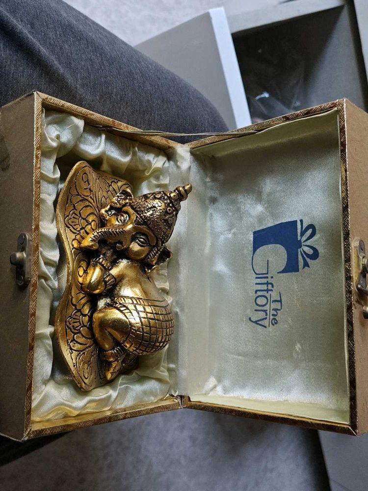 Ganesh Show Piece