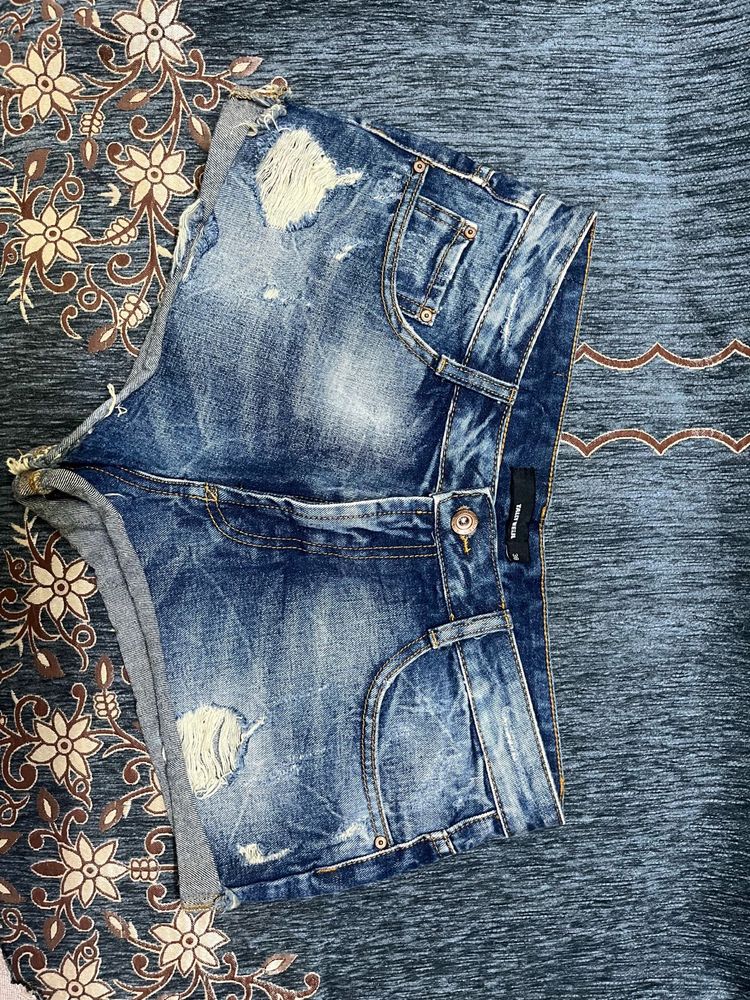 Denim ripped Shorts