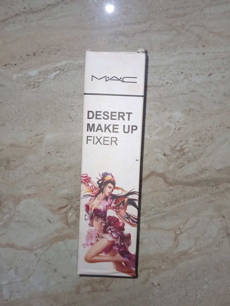 MAC Desert Makeup Fixer