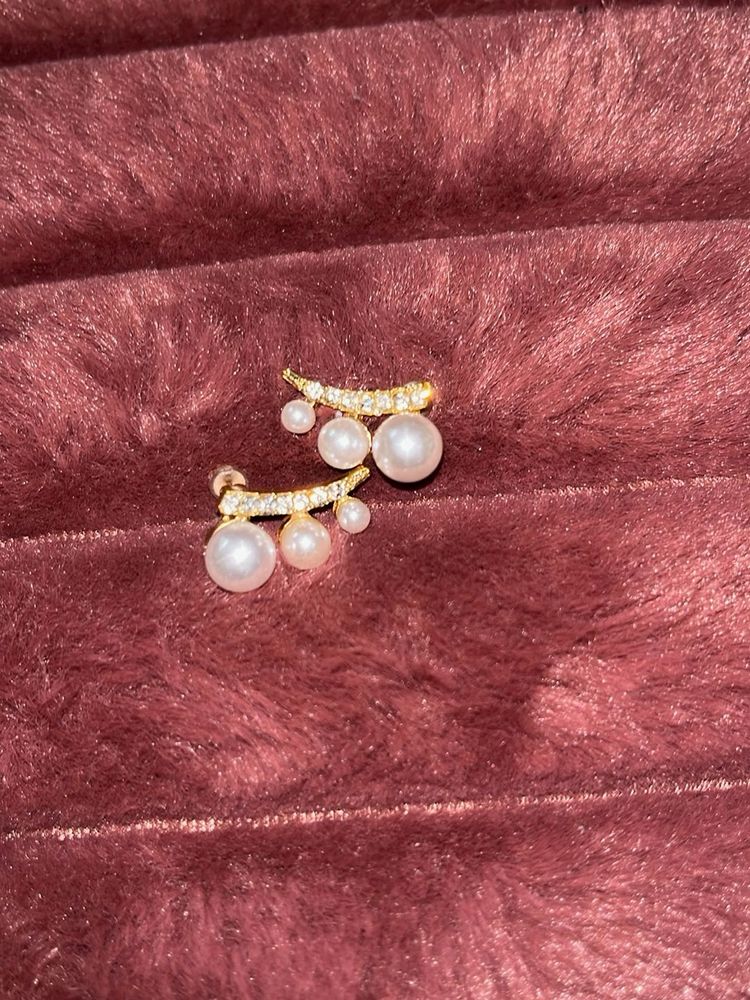 Pearl Drop Earrings