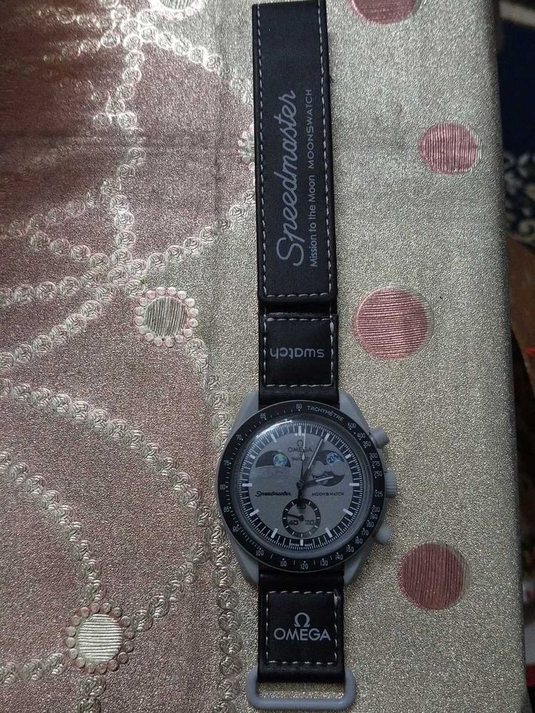 Omega x Swatch Moonswatch