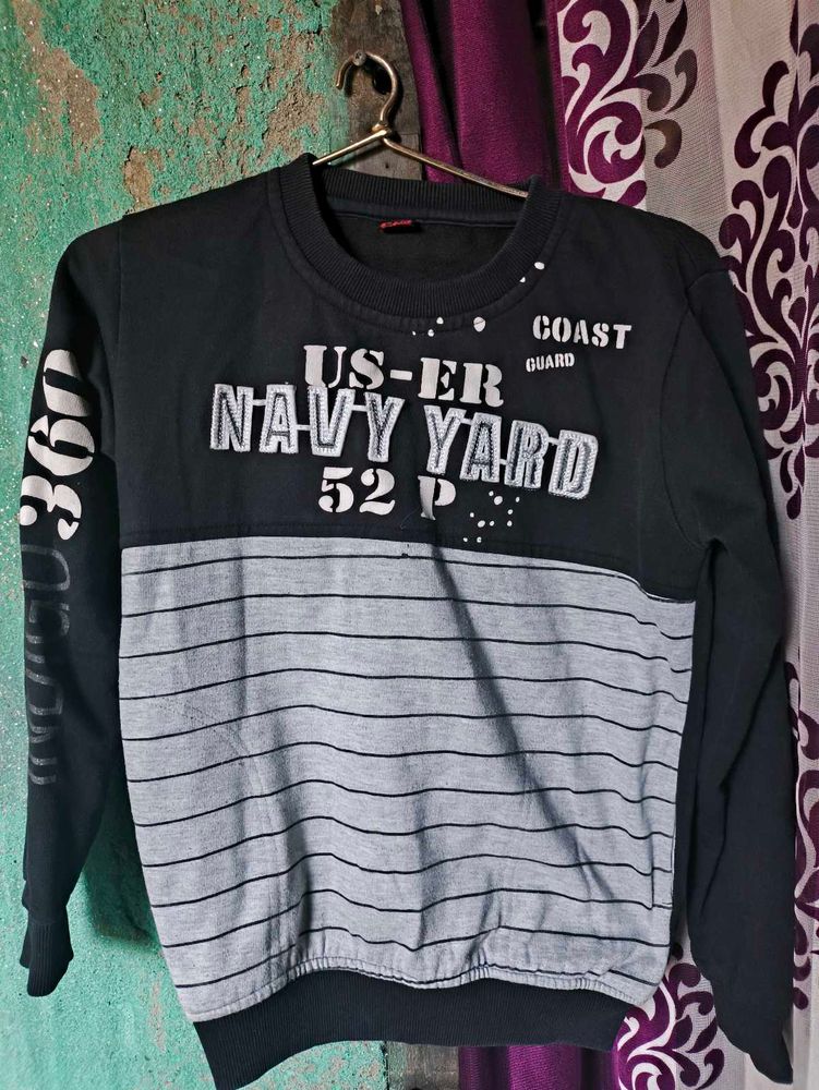 Navy Yard Graphic Tee
