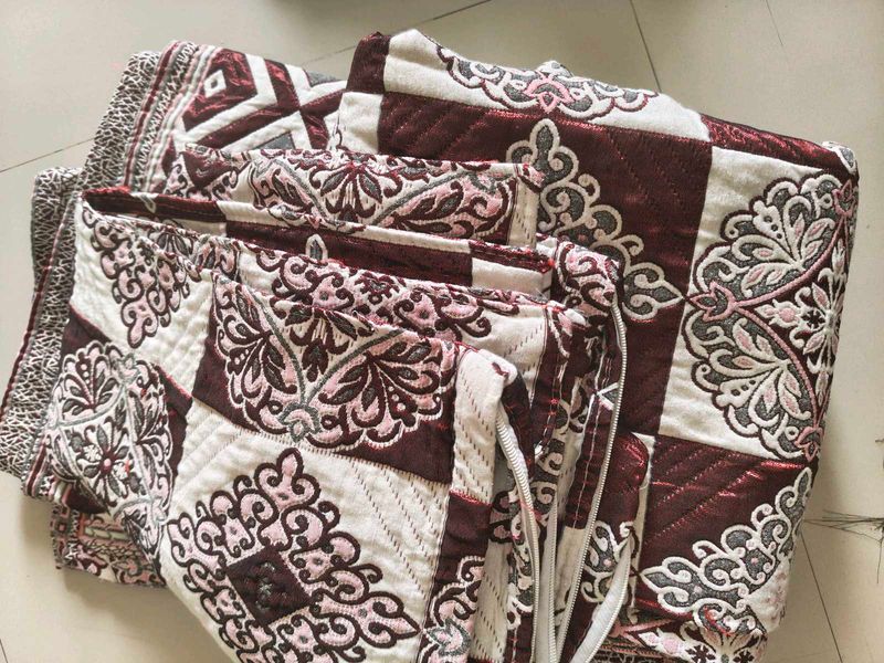 Elegant Bed cover Set