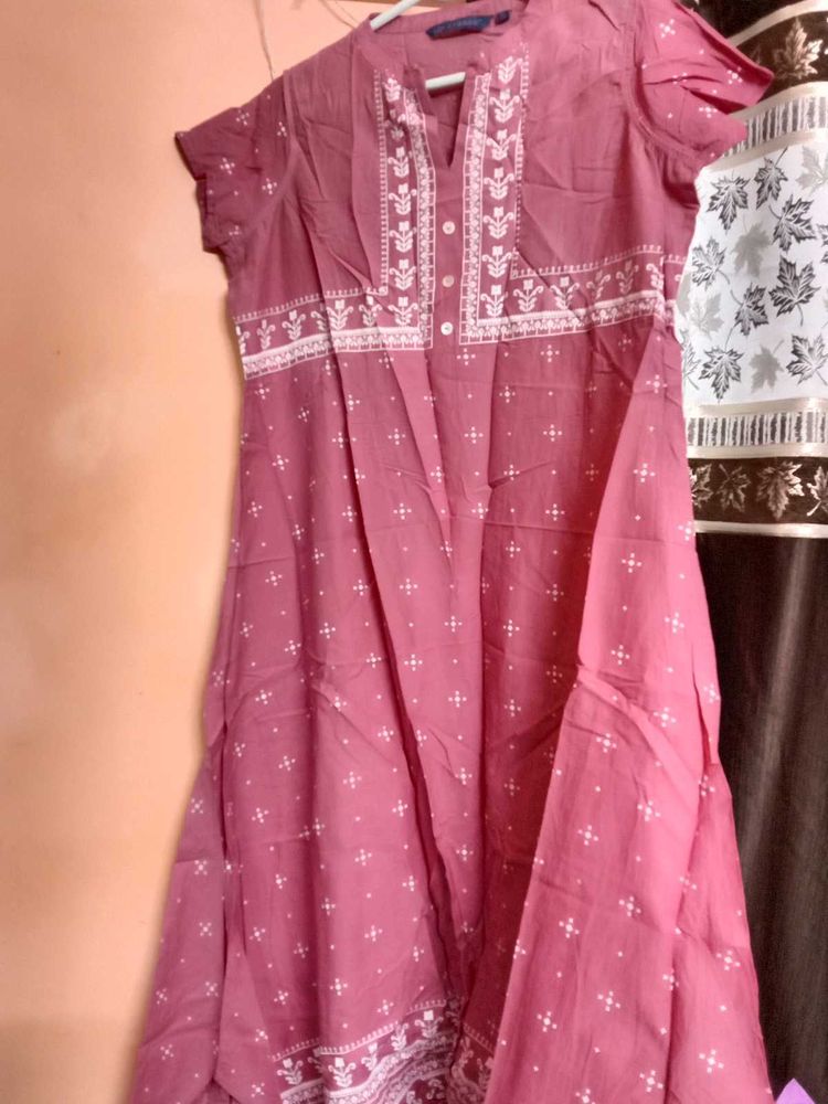 Dusty Rose Embroidered Kurti