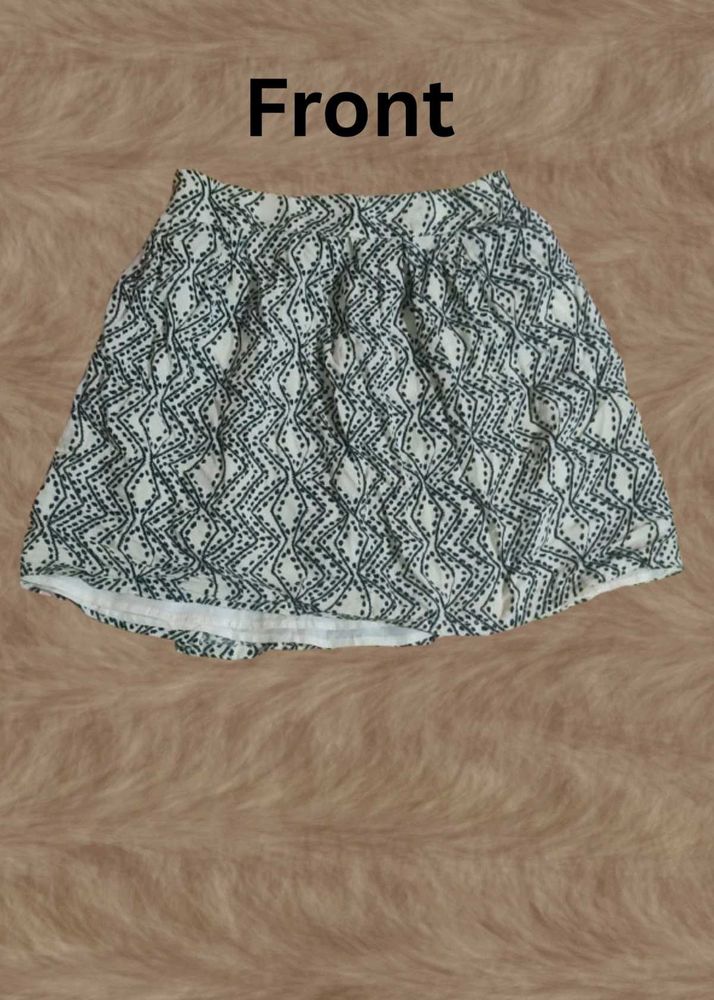 Patterned Mini Skirt