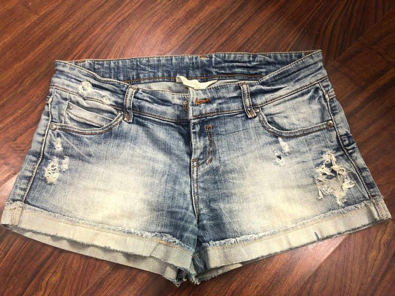 Trendy Distressed Denim Shorts for Women