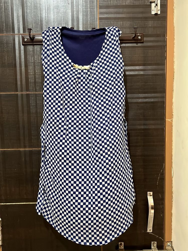 Woman Blue Checked  Top