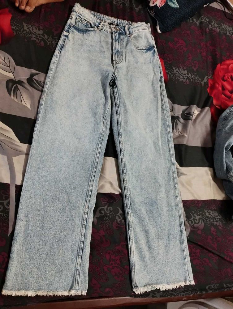 Westside Straight Fit Jeans