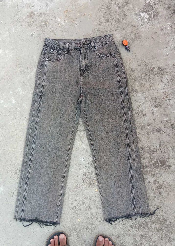 Distressed Grey Wash Jeans - Cropped &amp; Trendy!