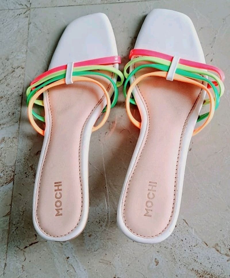 Beautiful Color Combination Branded Hills 💃