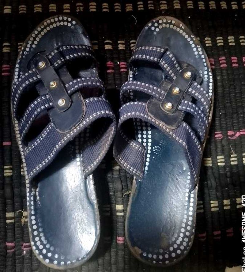 Blue Kolhapuri Chappals - Size 8