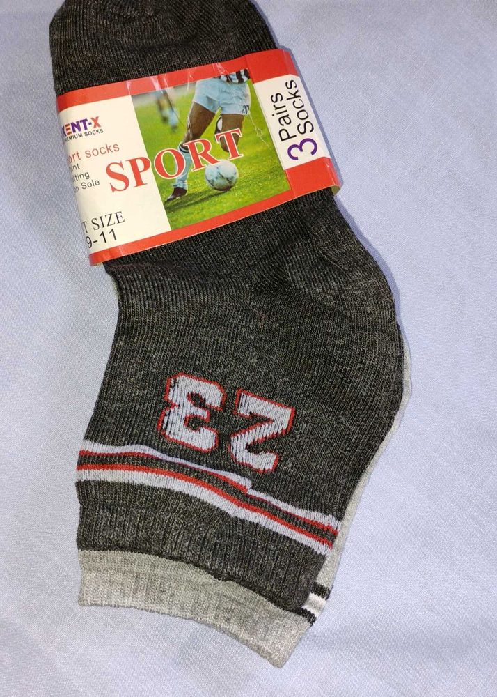 Sporty Socks - Pack of 4 Pairs 'please don't buy i