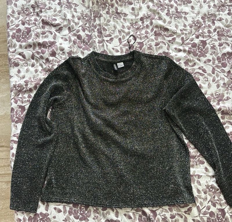 Sparkly Long Sleeve Top