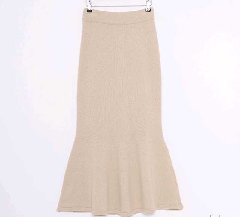 Elegant Beige Knit Mermaid Skirt