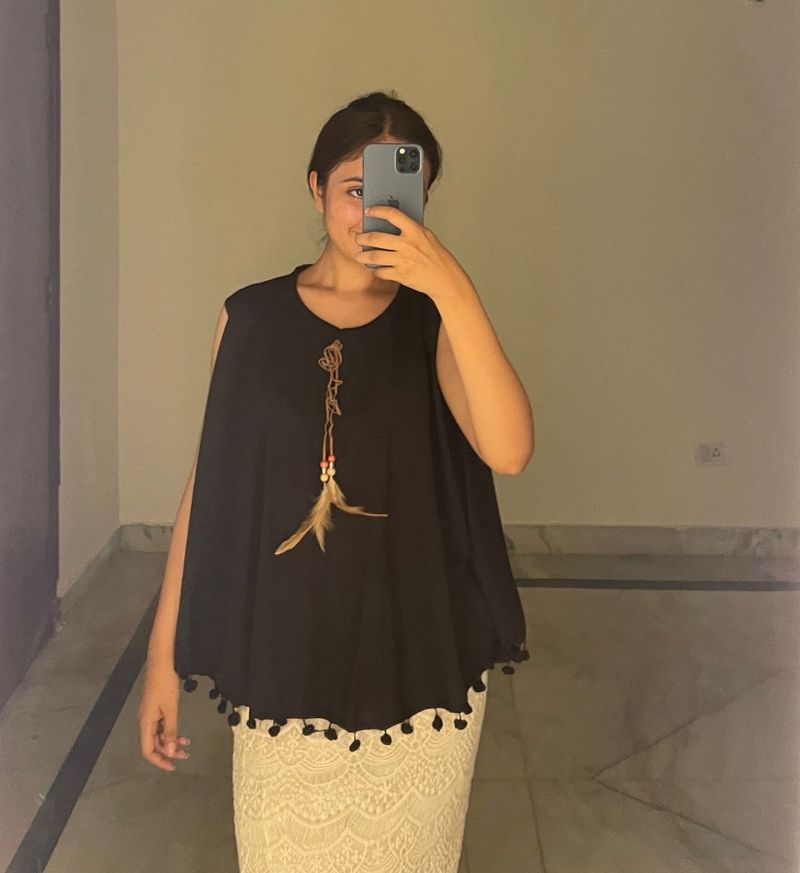 Black Cape Top