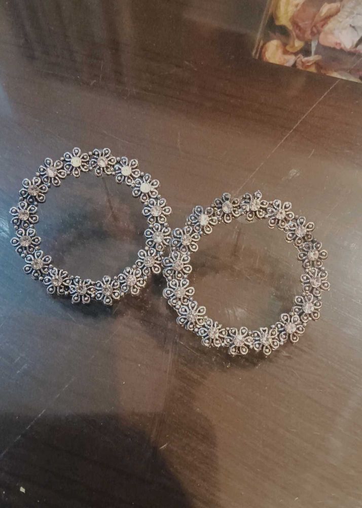 Floral Design earrings