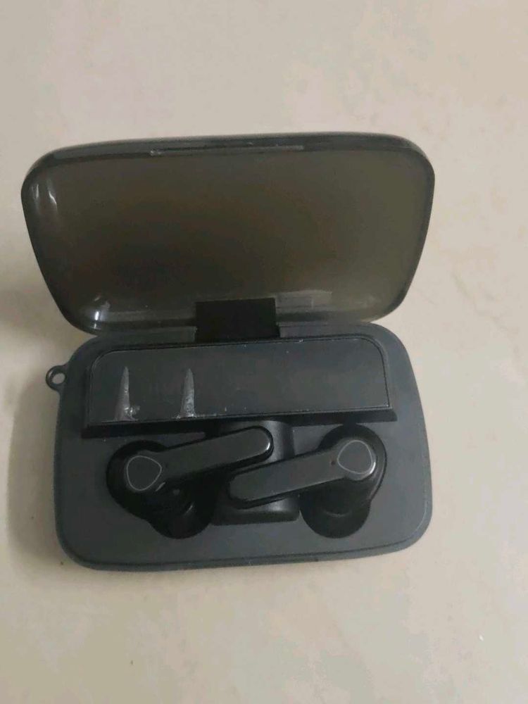 Wireless Earbuds