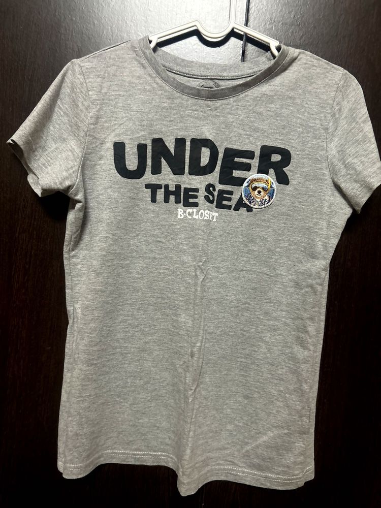 Gray Graphic T-Shirt