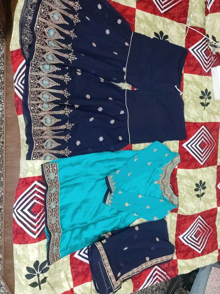 Teal &amp; Navy Embroidered Salwar Kameez