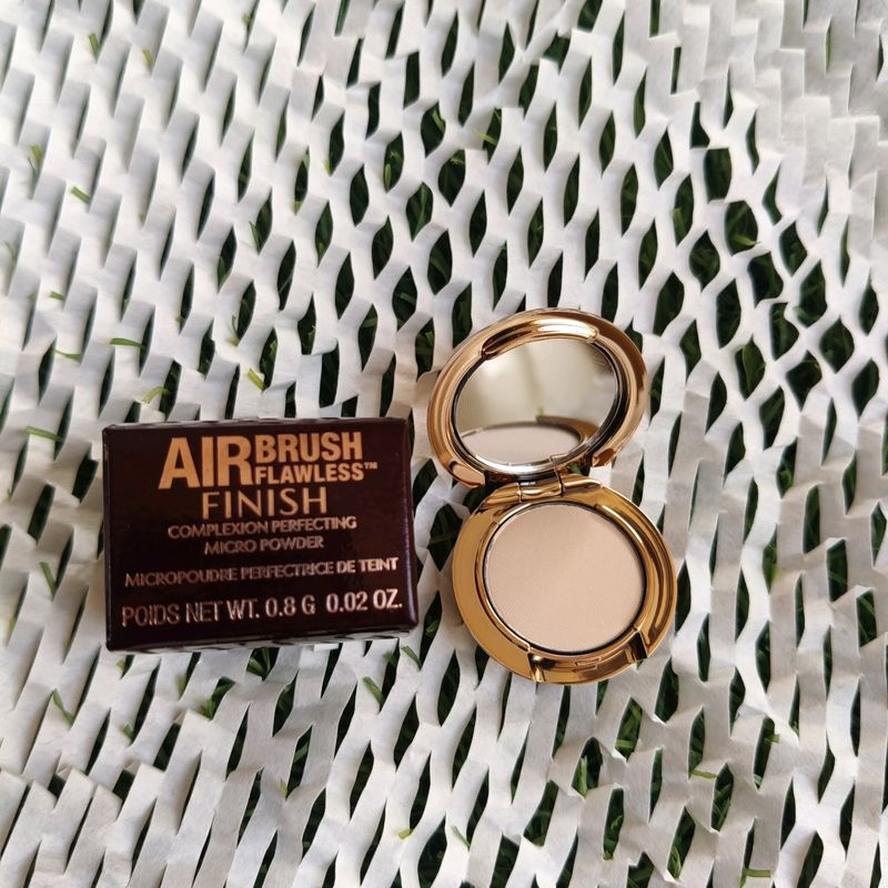 Charlotte Tilbury Micro Powder