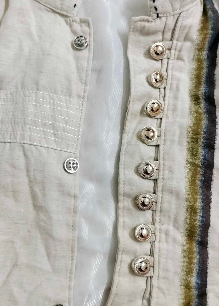 Unique Button-Down koti