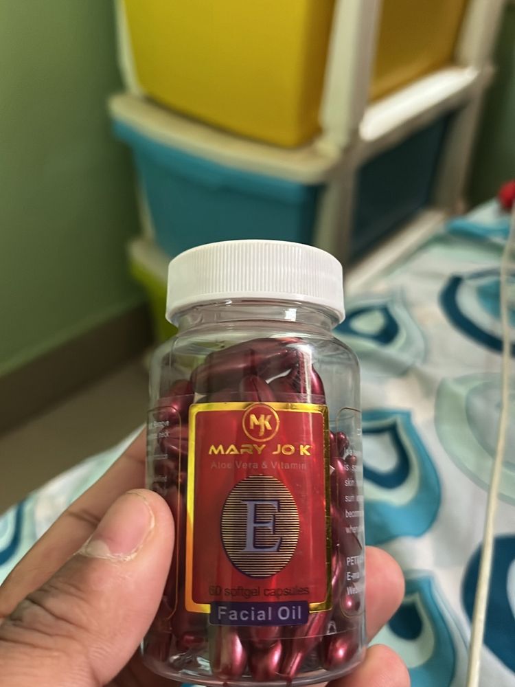 Mary Jok Vitamin E Facial Oil Capsules