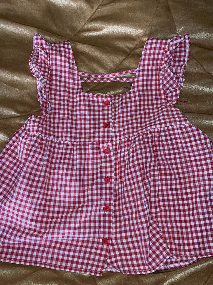 Savana red gingham top