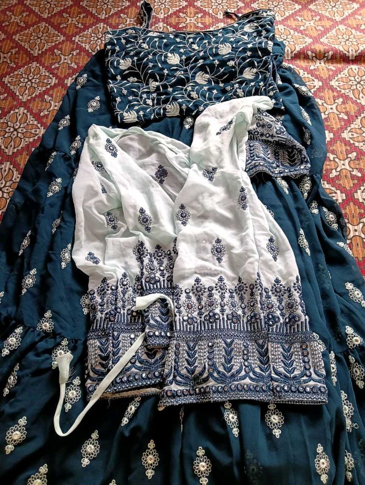 Morpankhi Lenga Choli With Shrug