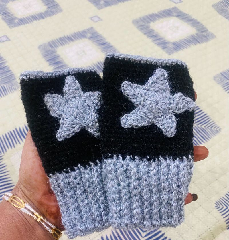 Handmade Star Fingerless Gloves