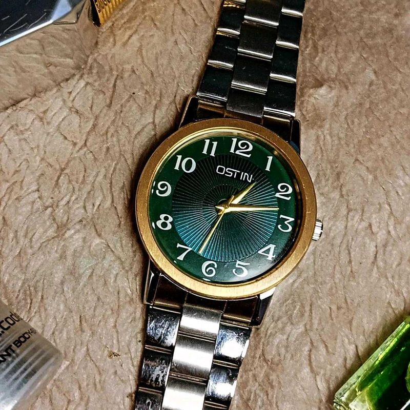 OSTIN Green Dial Watch❤️