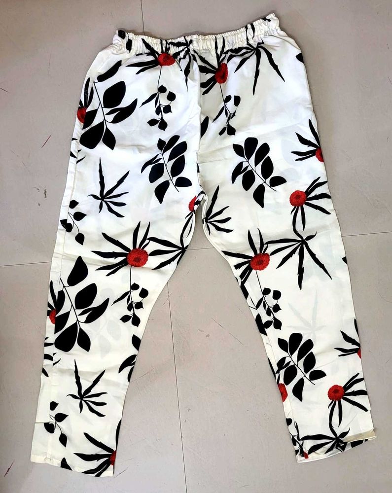 Floral Print Crop Pants