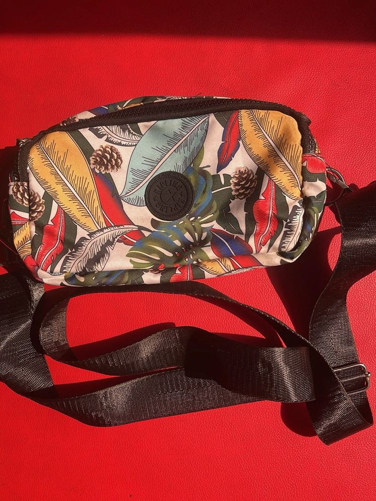 Kipling Tropical Floral Belt Bag