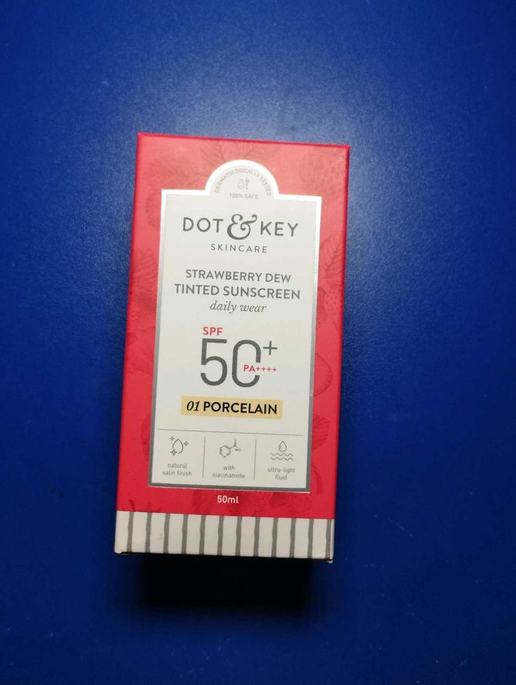 Dot &amp; Key Strawberry Dew Sunscreen